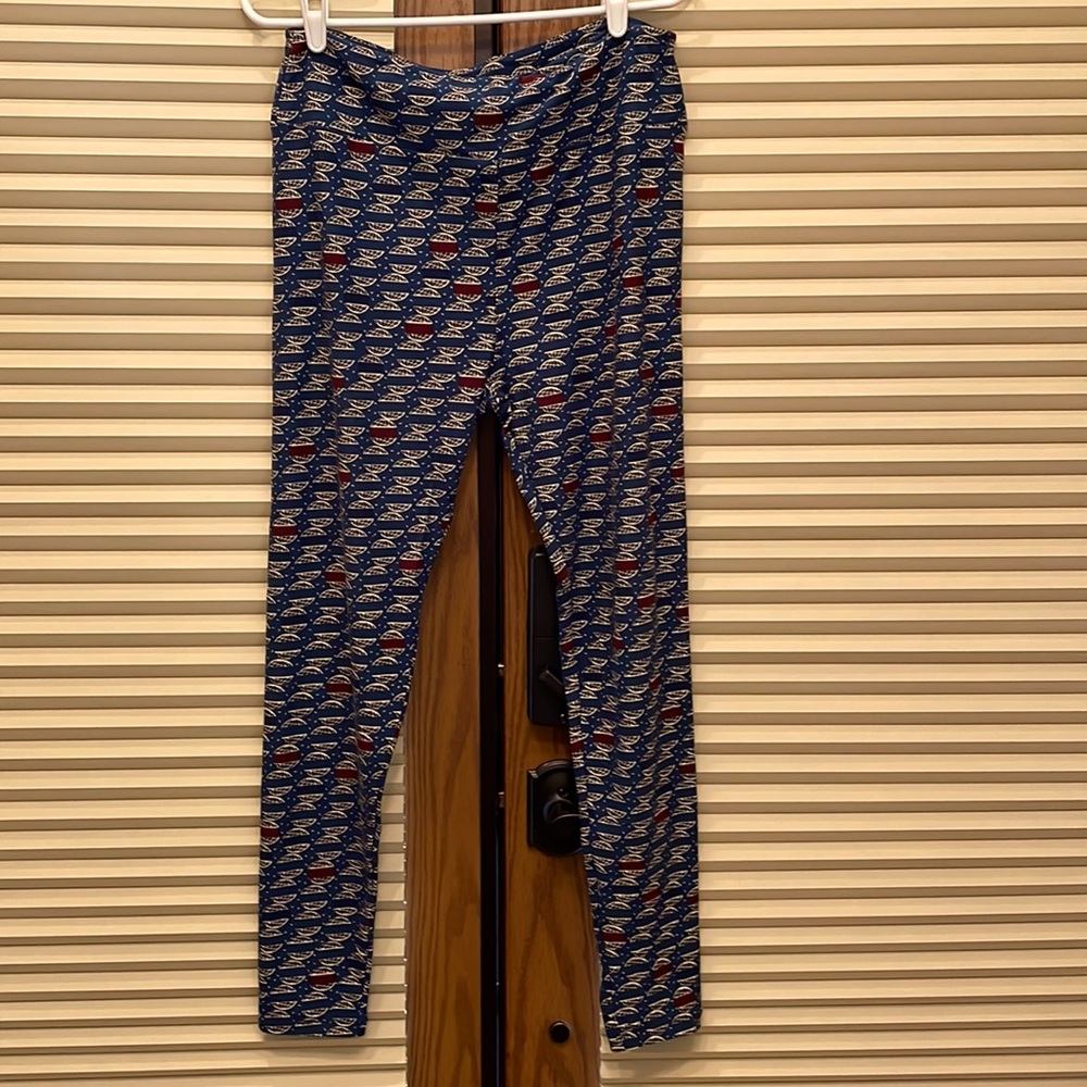 Tall & Curvy LuLaRoe Leggings